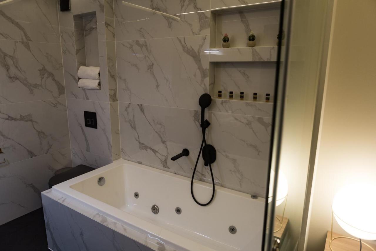 Asklipios Luxury Suite Trikala  Bagian luar foto